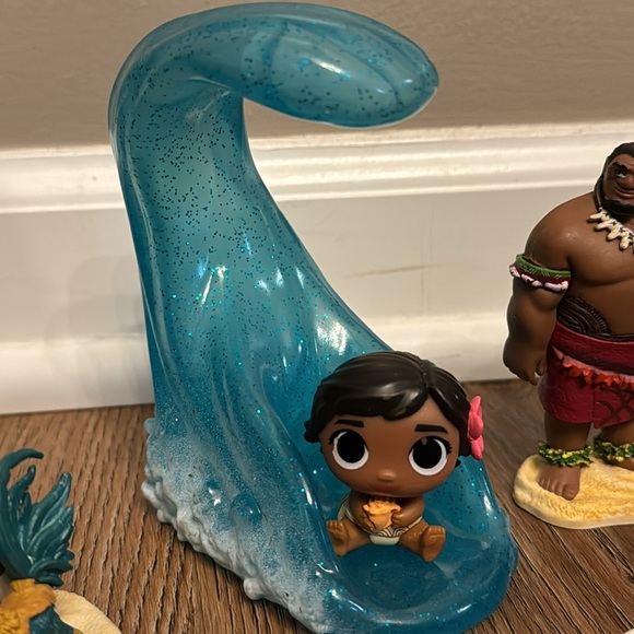 Disney’s Moana Toy Figure Set - Picture 3 of 11